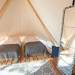 Hotel O-tents By 4*