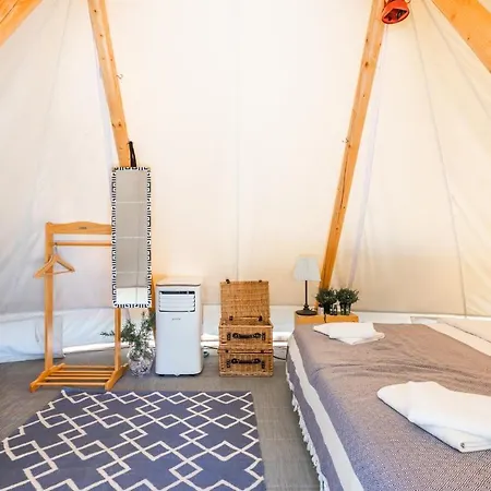 Hotel O-tents By 4*