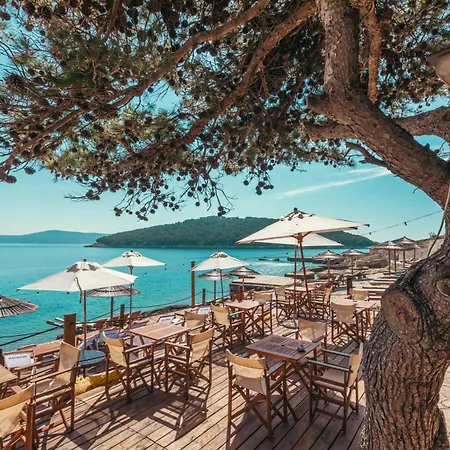 O-tents By 4* Obonjan Island