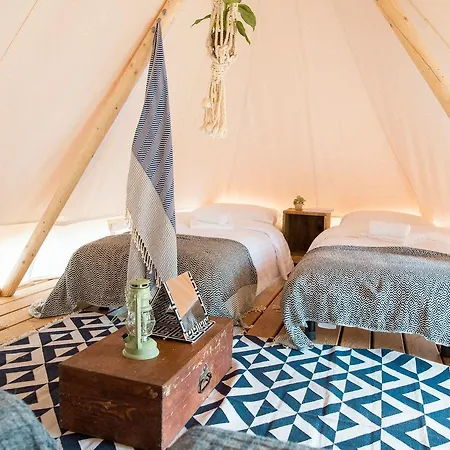 O-tents By Hotel Obonjan Island