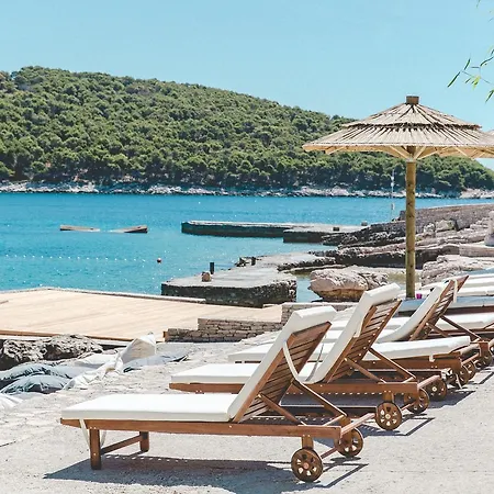 Hotel O-tents By Obonjan Island