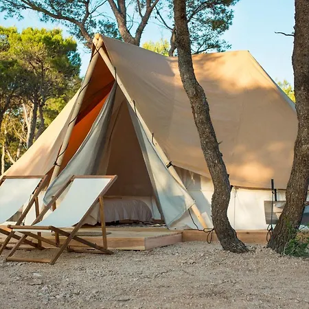 Hotel O-tents By 4*