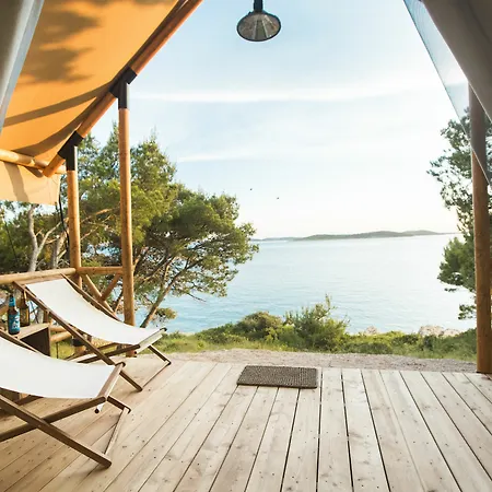O-tents By Hotel Obonjan Island