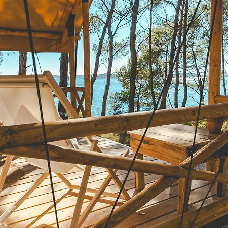 O-tents By 4* Obonjan Island