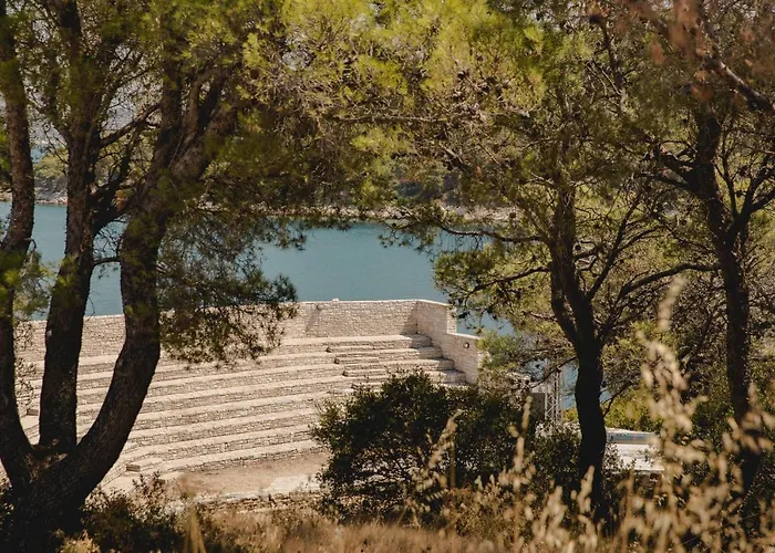 O-tents By Hotel Obonjan Island