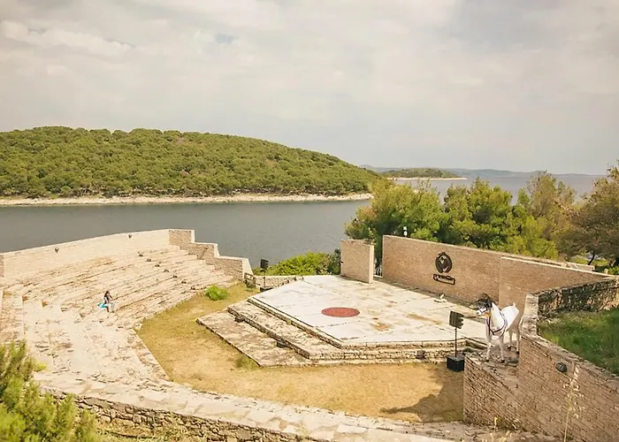 O-tents By Obonjan Island