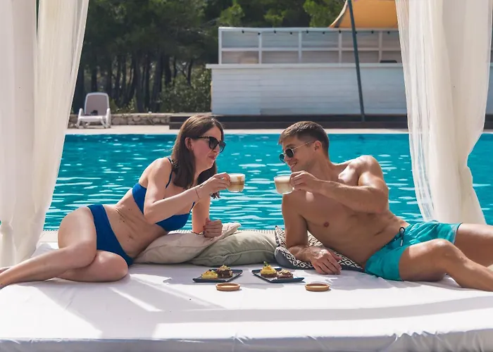 O-tents By Obonjan Island