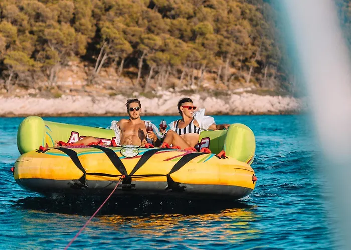 Отель O-tents By 4*