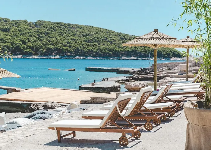 Hotel O-tents By Obonjan Island