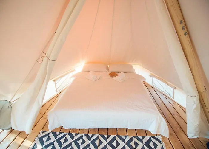 Hotell O-tents By Obonjan Island