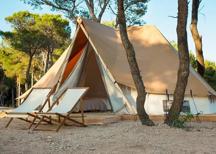 Отель O-tents By 4*