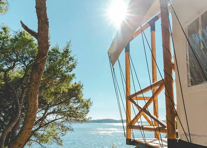 Hotel O-tents By Obonjan Island